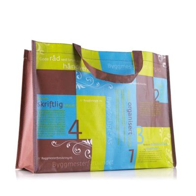 Egyedi fekvő bevásárlótáska 4070 hosszú, hevederes fogantyúkkal 60 cm* 2,5 cm Mérete: 36*32*12cm